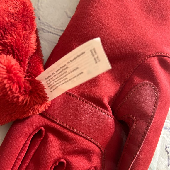 ISOTONER POLYESTER SPANDEX RED WITH FLEECE LINING WOMEN’S GLOVES SIZE L/XL - Picture 5 of 7